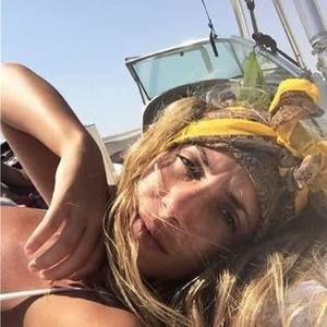 Meet your Posher, Linoy